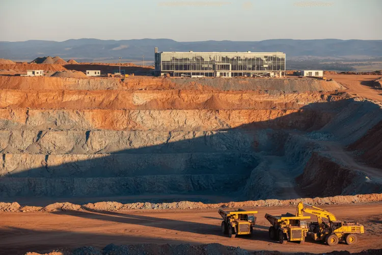 Lithium Ionic: Vier Rücktritte nach OSC-Verfahren gegen Emerita Resources