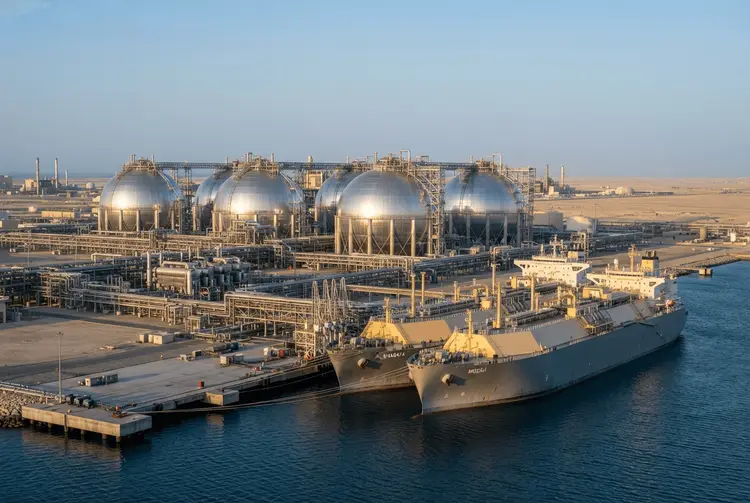 Katar-Wirtschaft bricht um sieben Prozent ein – LNG-Exporte massiv betroffen