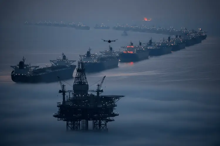 OPEC+ erhöht Ölförderung trotz eskalierender Golfkrise moderat