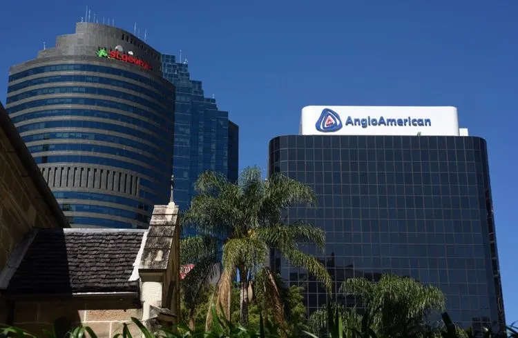 Anglo American nimmt hohe Abschreibung vor