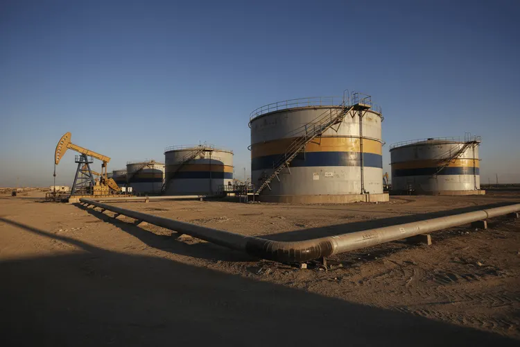 Irak kürzt Ölförderung drastisch wegen voller Lager und Tanker-Krise