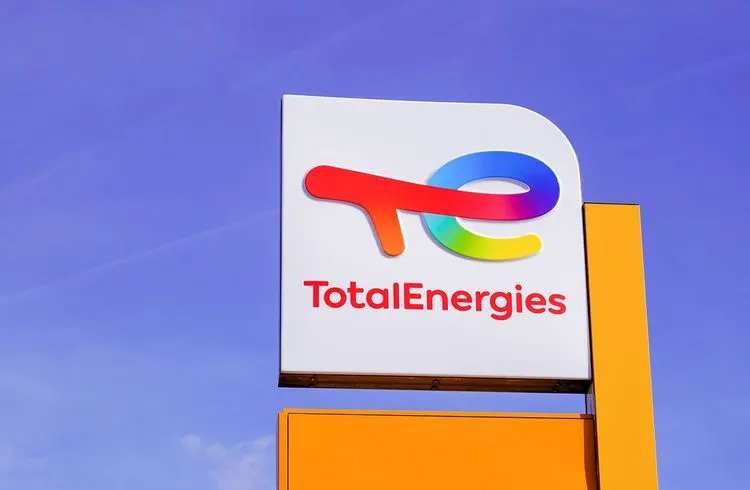 CEO von TotalEnergies unterstützt umstrittene neue Öl- und Gasprojekte