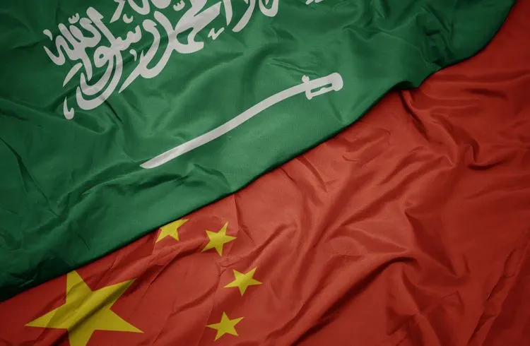 Saudi-Arabien erhöht Rohöllieferungen an China im Oktober